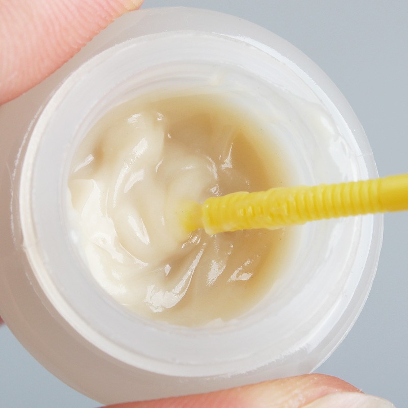 FUNMIX 5g Professional False Eyelash Glue Remover Non irritating Fragr